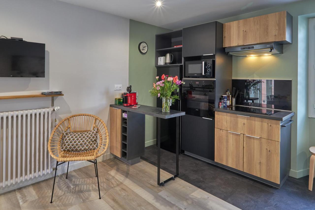 Centre Ville A Pied Appt Avec Sauna, Linge, Wifi, Stationnement Gratuit วานส์ ภายนอก รูปภาพ